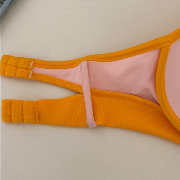 BRAND NEW bikini top - Picture 5 of 5